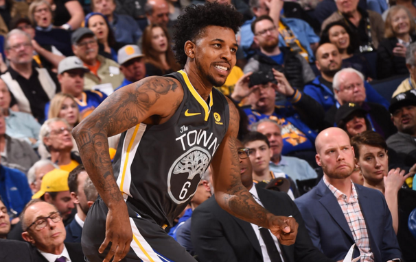 进攻组织精 进攻组织精