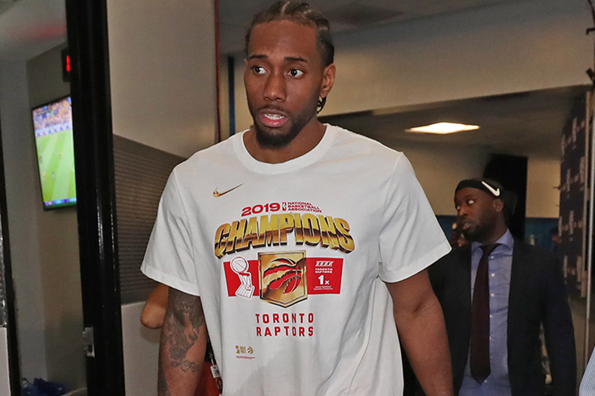 其實波濤暗 其實波濤暗