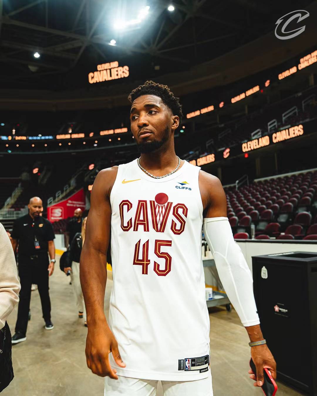 传球完成上 传球完成上